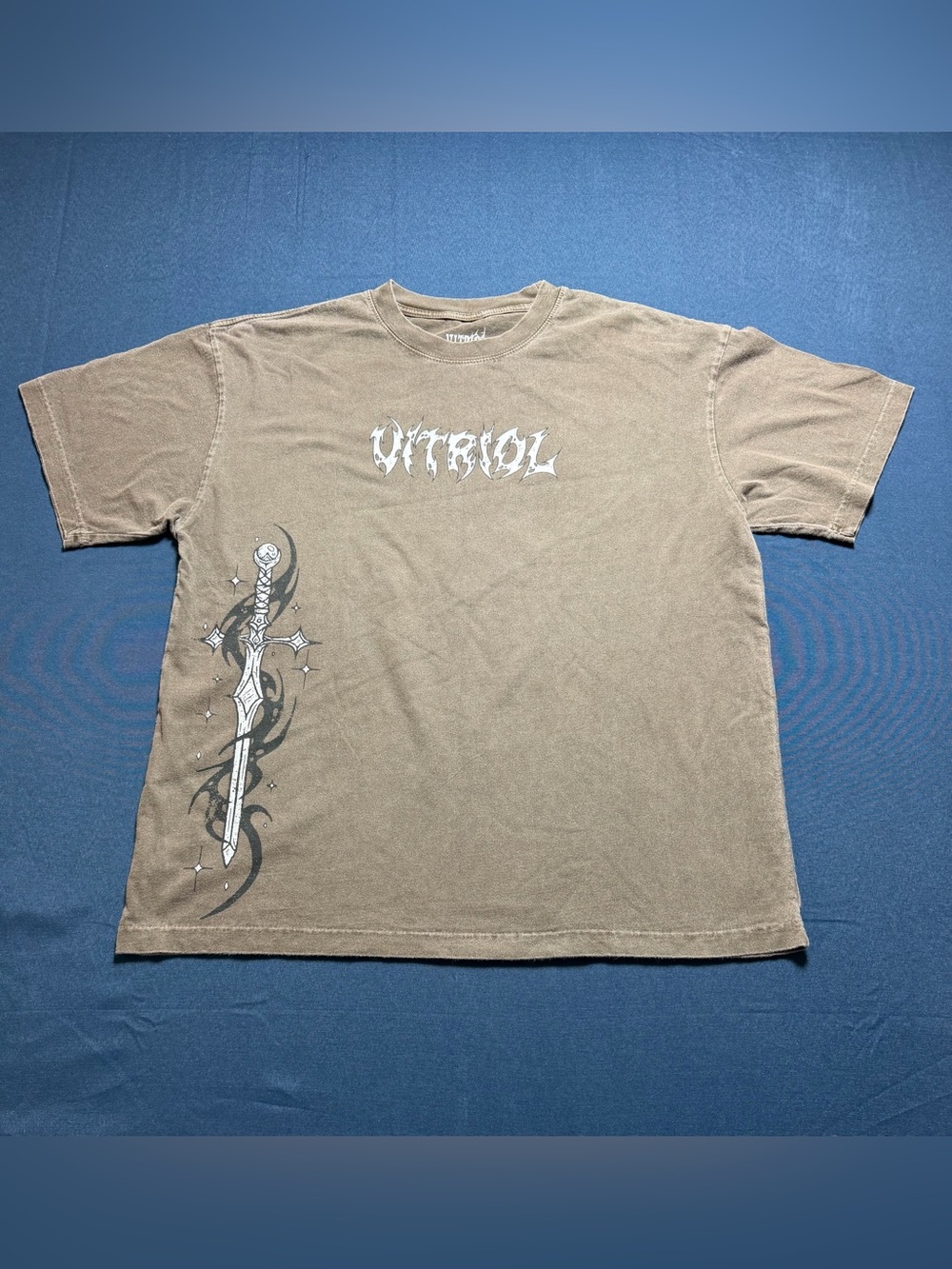 NWOT Cotton XLarge Vitriol Sword Graphic T-Shirt
